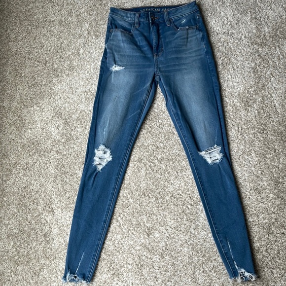 American Eagle Outfitters Denim - American Eagle women’s high rise distressed jeans. Size 2